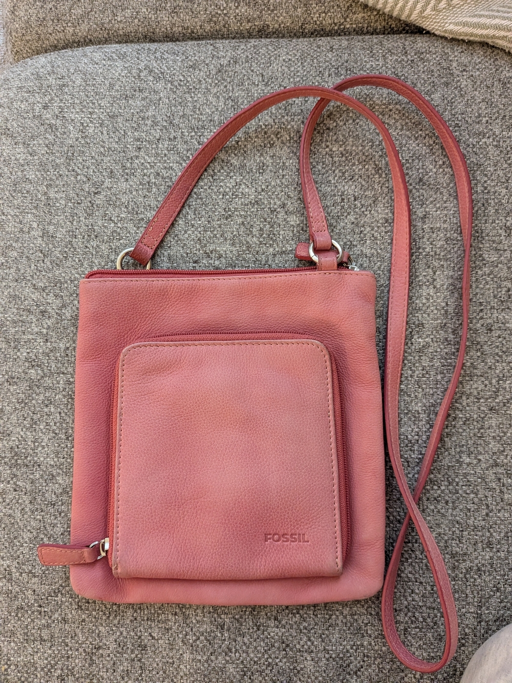 Fossil Women's Leather Crossbody Bag in Dusty Rose